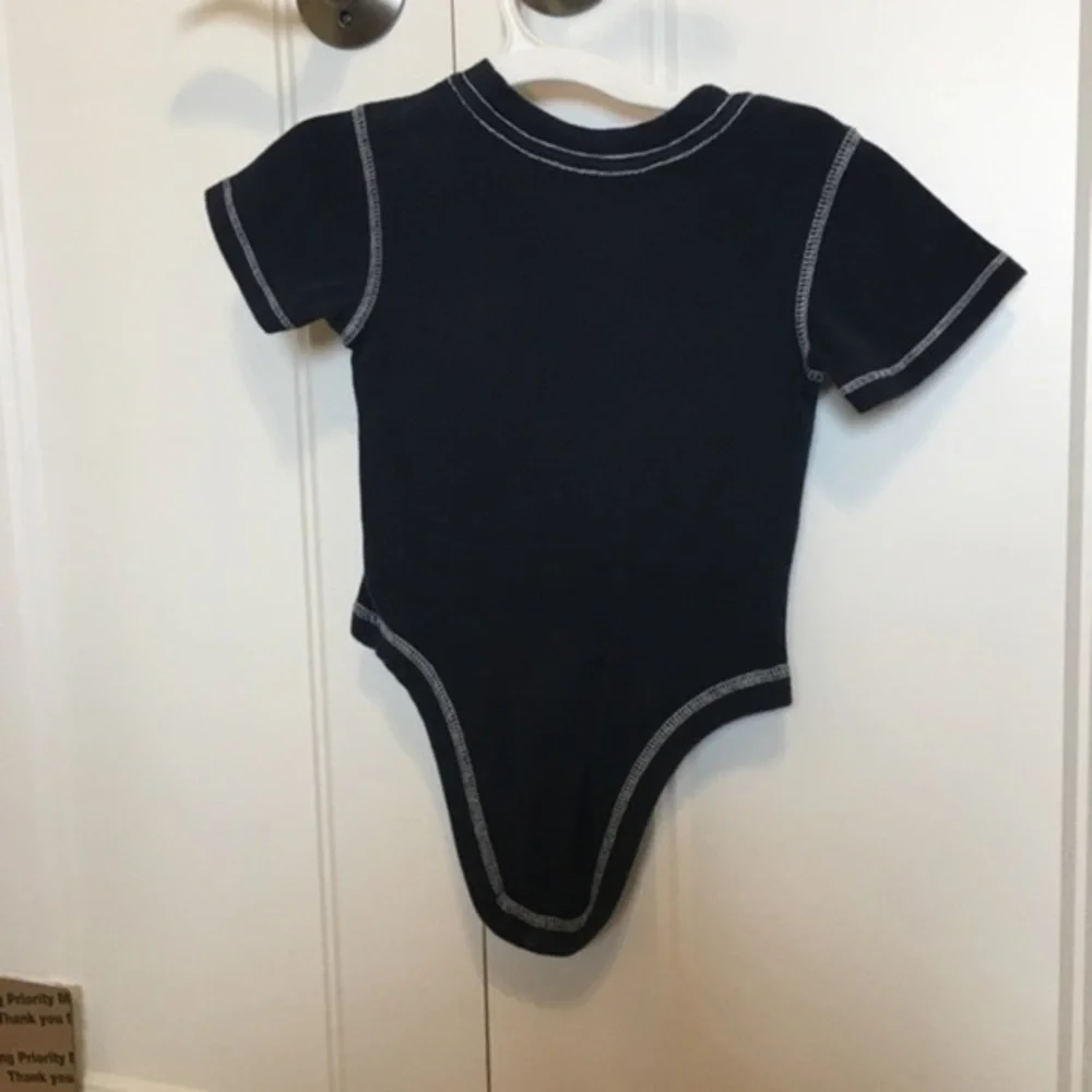 6-12 months Old Navy onesies both navy blue